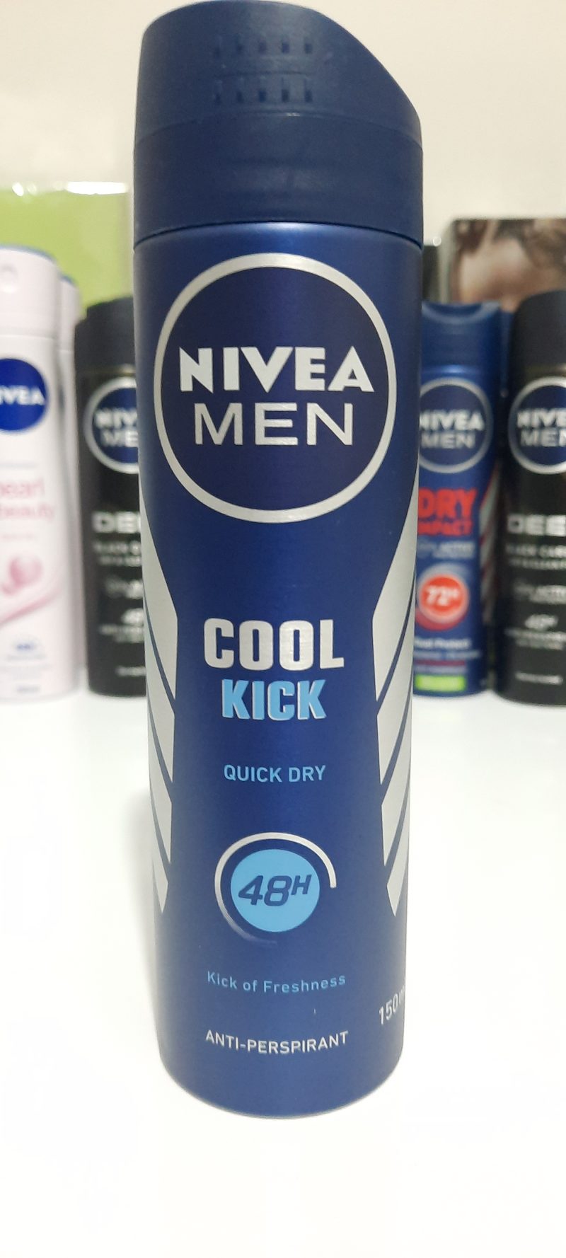 اسپری ضد تعریق مردانه نیوآ مدل COOL KICK حجم 150 میلی لیتر