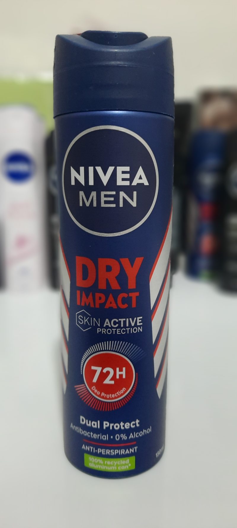 اسپری ضد تعریق مردانه درای ایمپکت 72 ساعته Dry Impact نیوا