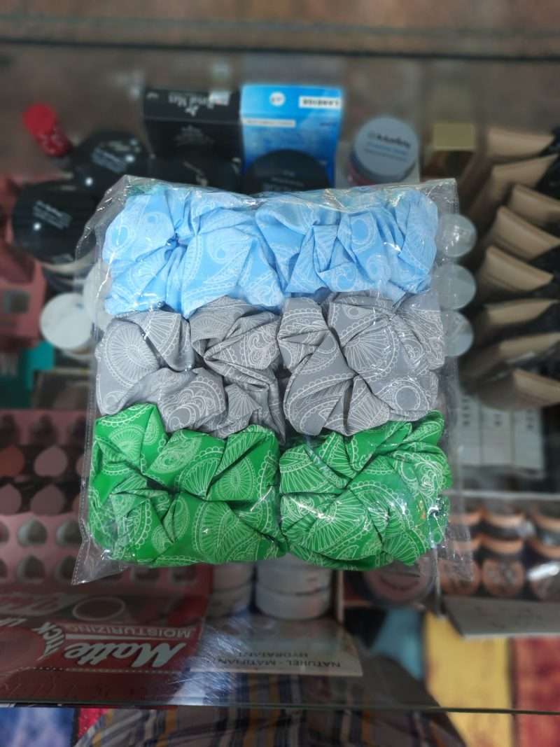 مو 1