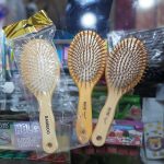برس چوبی بامبو کرم رنگ