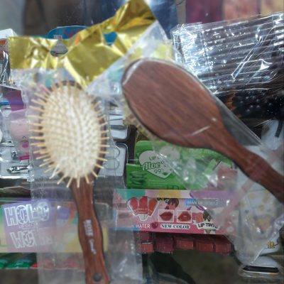 برس چوبی بیضی رنگ قهوه ای سوخته