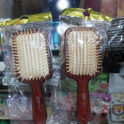 برس چوبی چهار گوش رنگ قهوه ای